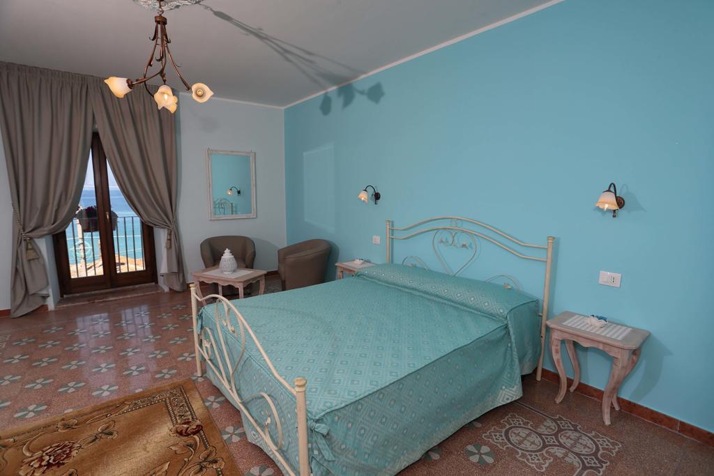 Casale Pettinato Hotell Pizzo  Eksteriør bilde